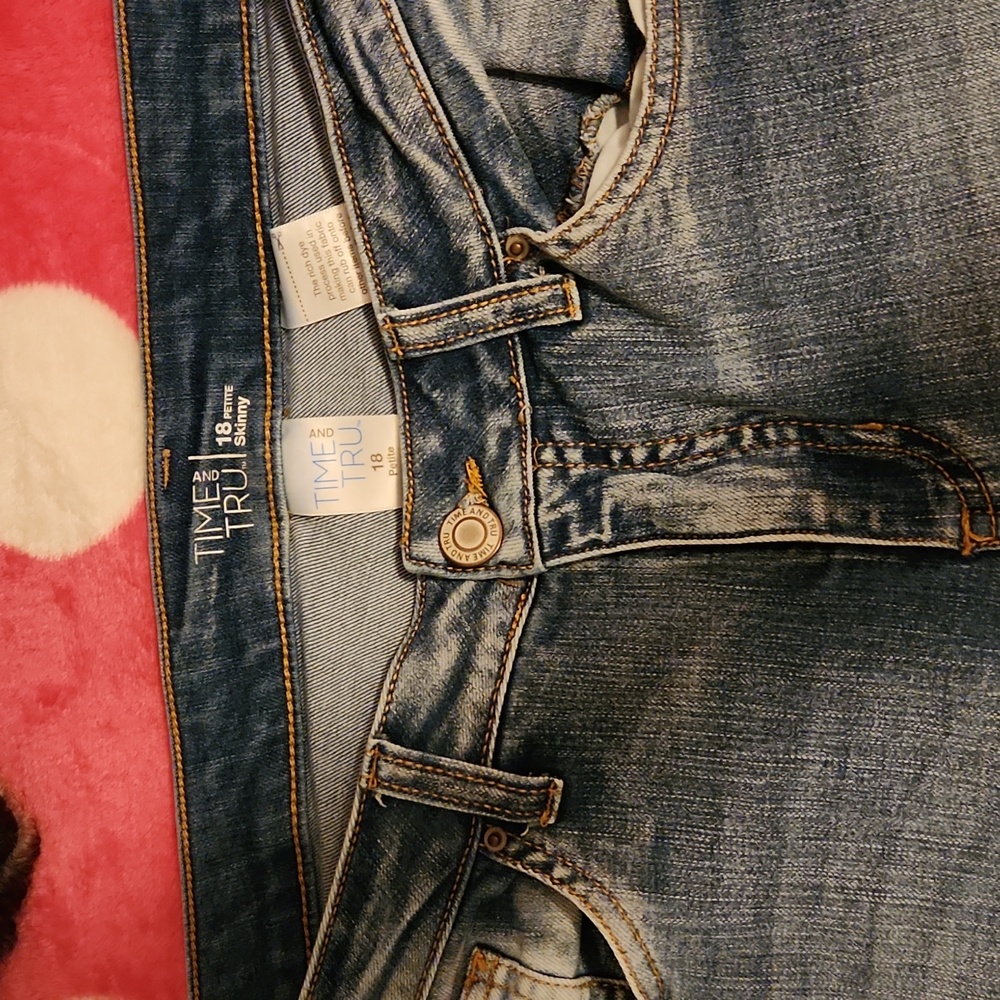 jeans